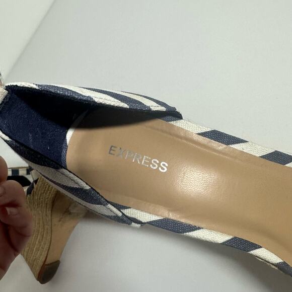 Express Women's Striped Wedge Heels Size 10 Navy White Open Toe Summer Vacation - Picture 4 of 11